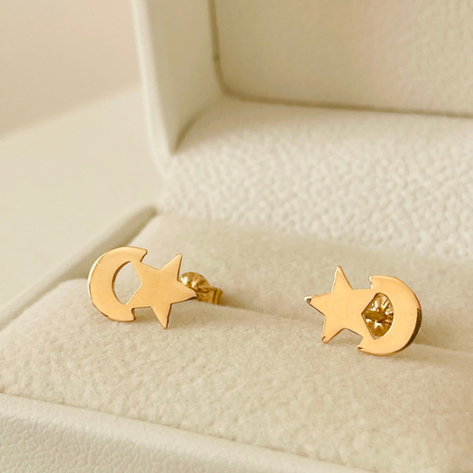 Aros Luna con Estrella Oro 18K