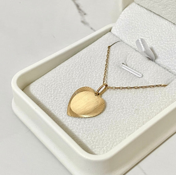 Colgante Placa Corazón Facetado Oro 18K