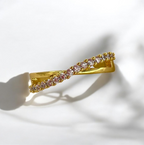 Anillo Brillo Cruzado Ajustable