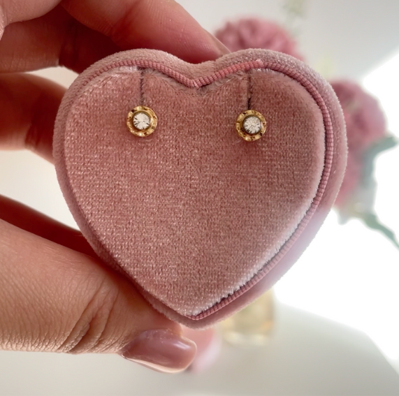 Aros Flor Circón Oro 14K