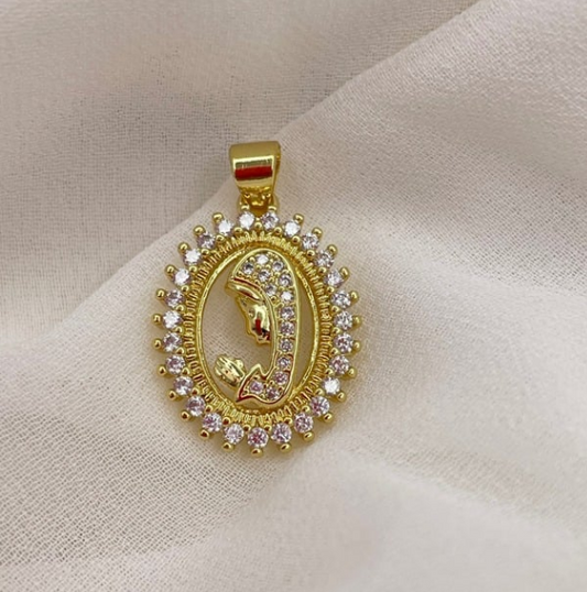 Colgante Virgen Niña con Circones 21 mm